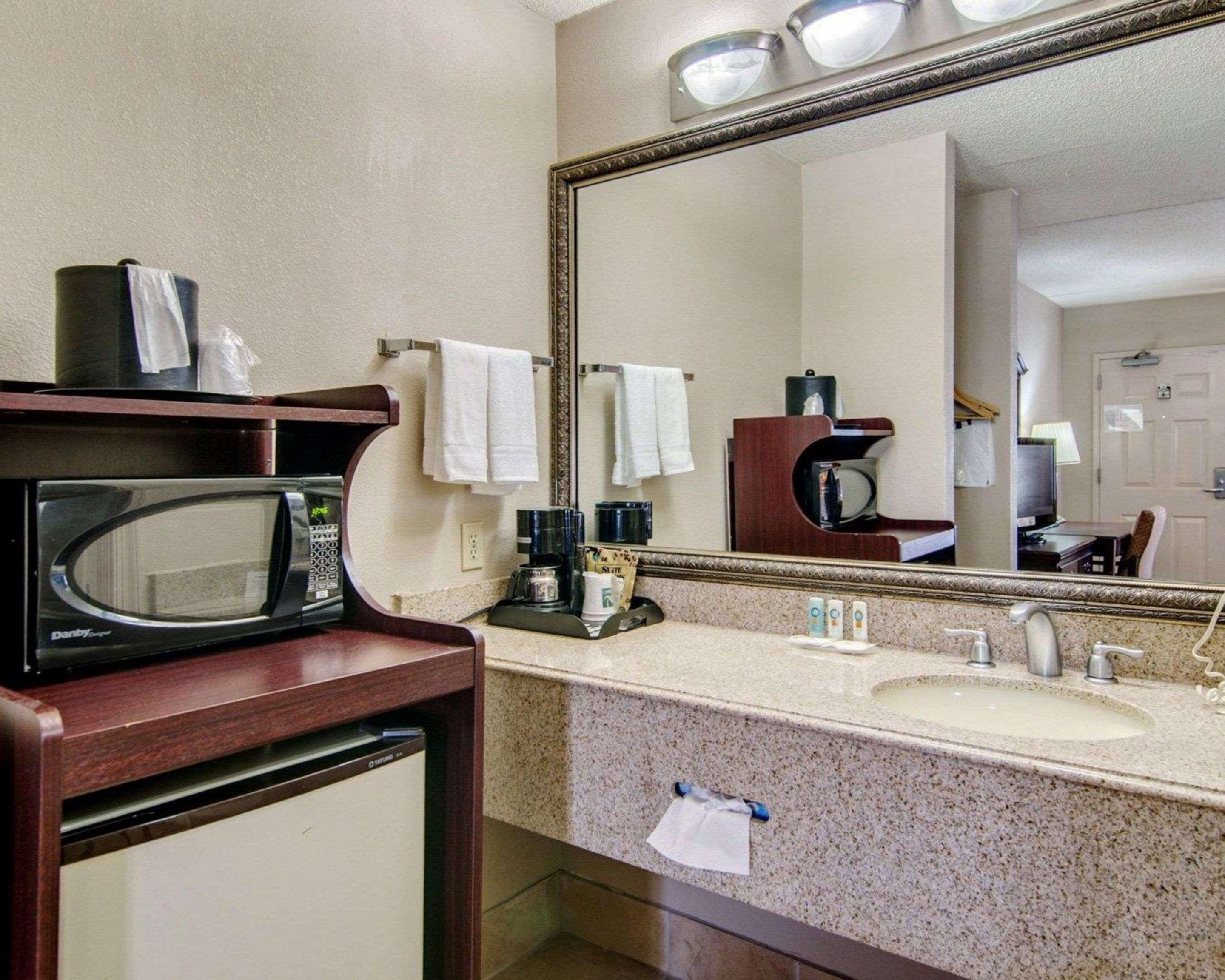 Locanda Quality - I-81 Salem